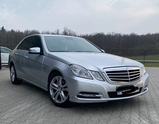 Mercedes-Benz Klasa E cena 49500 przebieg: 283000, rok produkcji 2009 z Kisielice małe 277